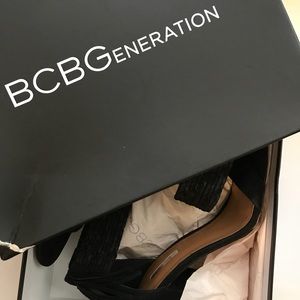 BCB GENERATION BLACK ANKLE STRAP HEELS
